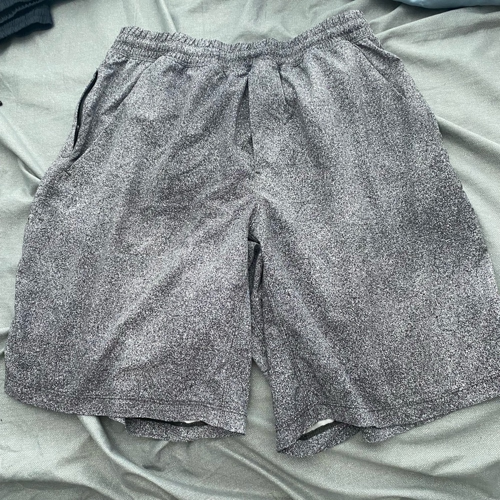 Mens lululemon shorts